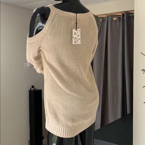 Hippie Rose cream off the shoulder sweater NWT